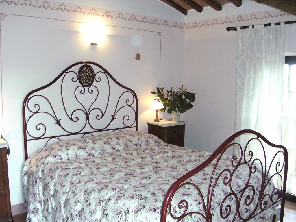 Casa Lucia In Chianti Bed and Breakfast Vagliagli Værelse billede